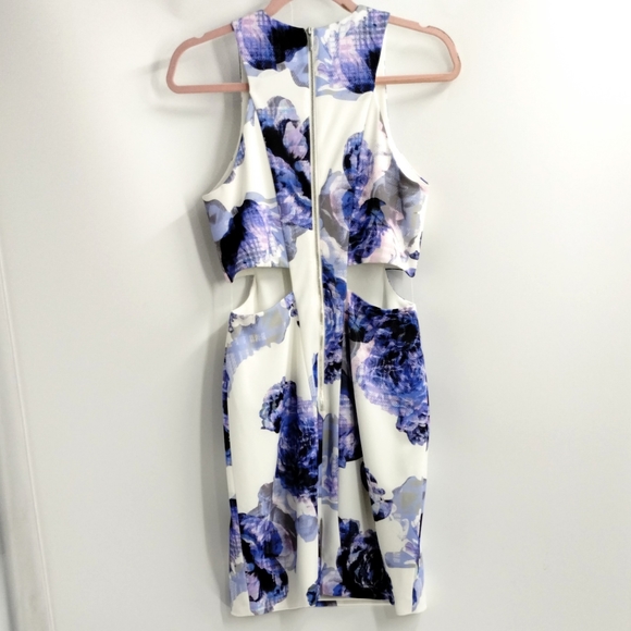 Finders Keepers Atlas Cut‎ Out Purple Rose Dress - Picture 10 of 14